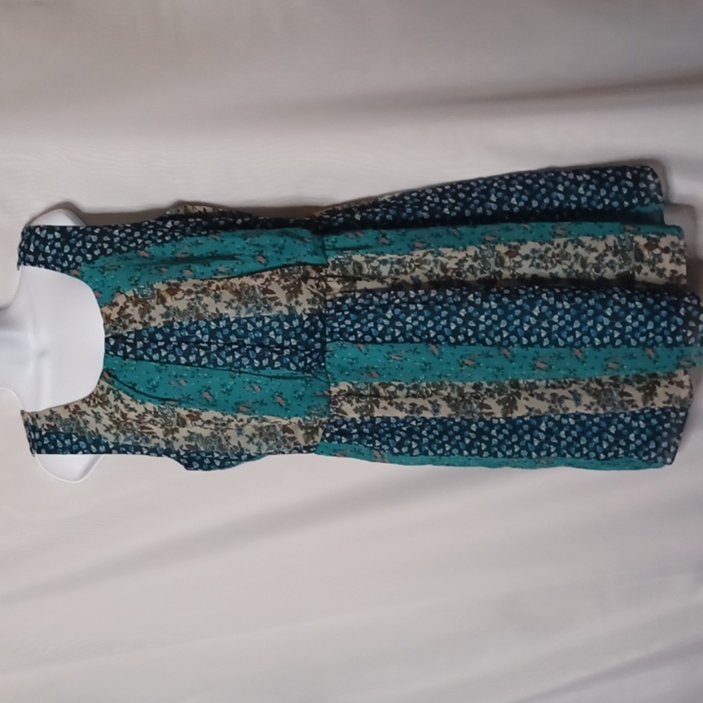 By & By Women's Sleeveless Multi-color Floral Dress. Size 1X